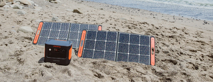 Embrace the Outdoors: Stay Warm with Portable Power by Jackery Solar Generator 1000 Plus